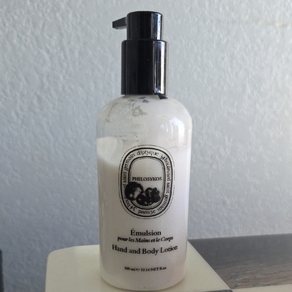 Diptyque Philosykos Emulsion Hand and Body Lotion - White